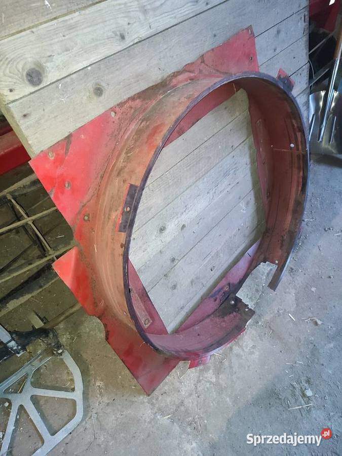 Osłona wentylatora chłodnicy Massey Ferguson 520 Części zamienne Dąbrówka Mała