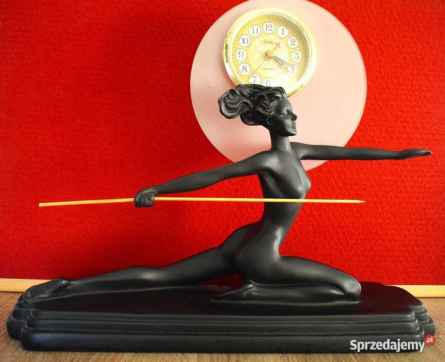 Replika figurki z lat przedwojennych Art Deco Chełmno