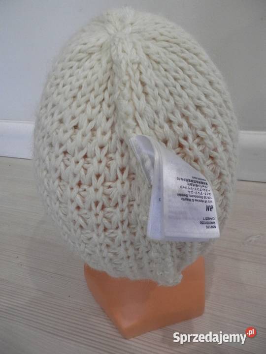 Czapka Wełniana Beretka z Pomponem Gruby Splot Łomża sprzedam