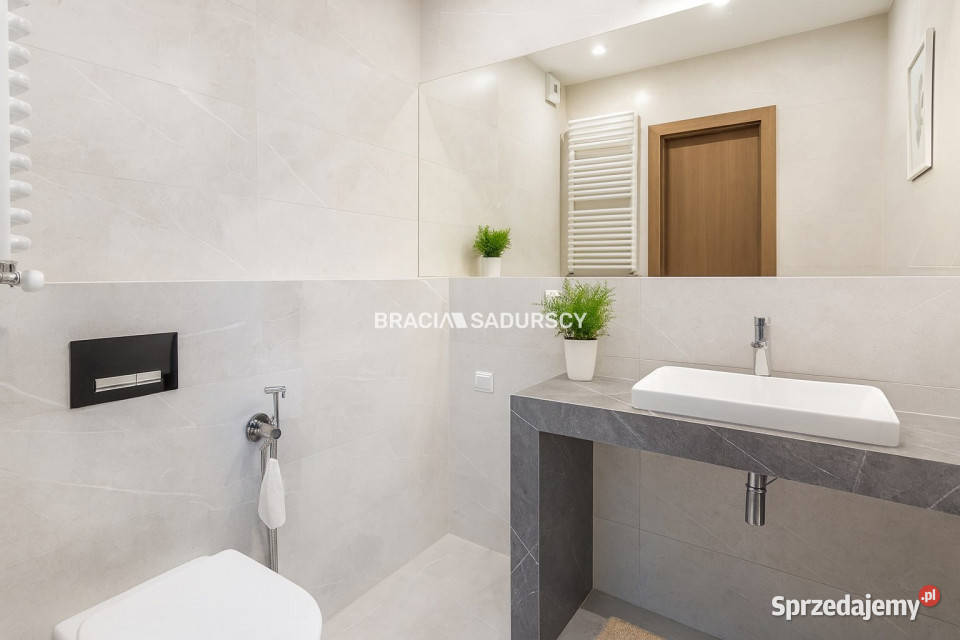 Mieszkanie Kraków 10231m2 4 pokoje