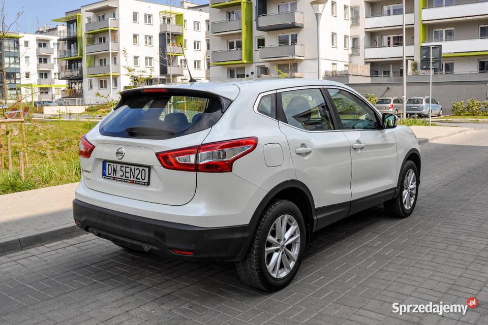 Nissan Qashqai Salon 114 Bezwypadkowy 2016 r Wrocław
