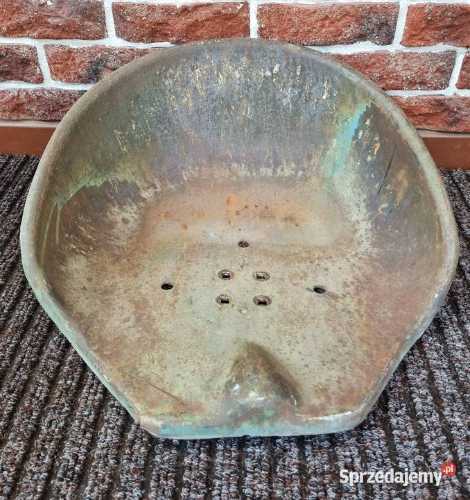 Hoker loft siedzisko URSUS stare siedzenie Kołobrzeg sprzedam