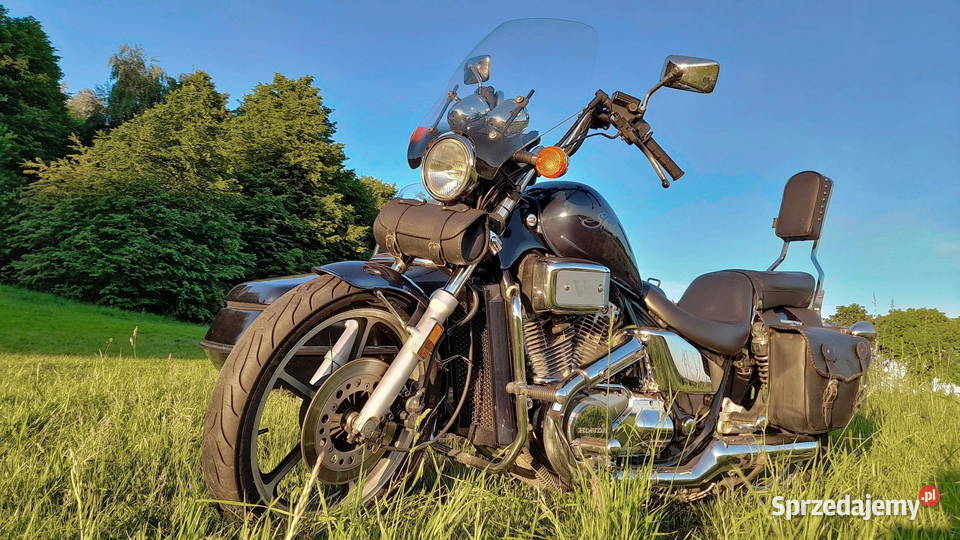Honda VT700 z wózkiem bocznym 3 osoby w dowodzie Honda śląskie Piekary Śląskie