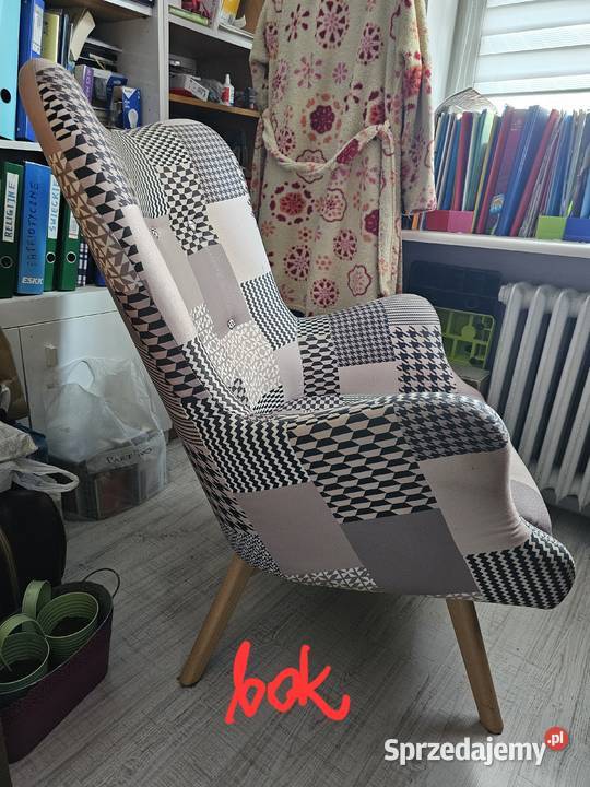 Fotel tapicerowany uszak w kratę Gdynia