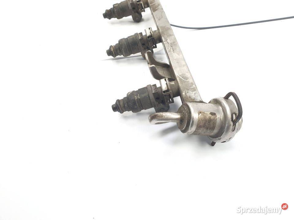 LISTWA WTRYSKOWA AUDI A3 8L 06A133317B Lipno