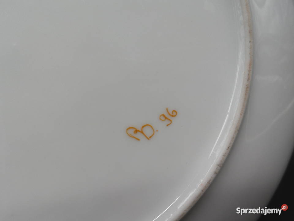 Dekoracyjny talerz z wizerunkiem dziewczynki i Raszków