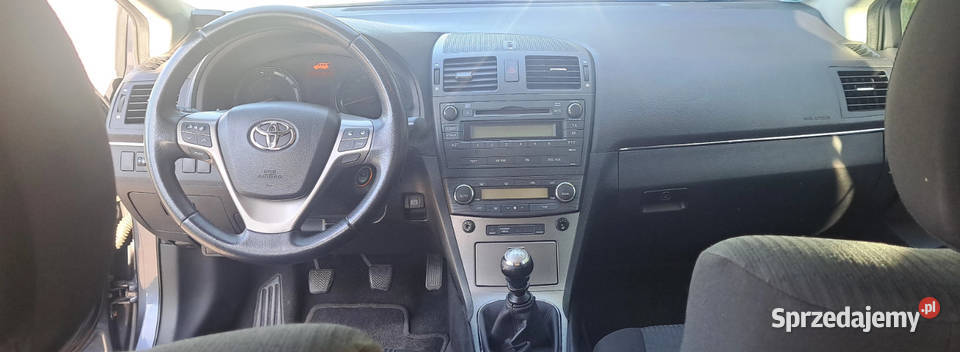 TOYOTA AVENSIS T27 III 18 benzyna 2009r 156 Avensis Białystok sprzedam