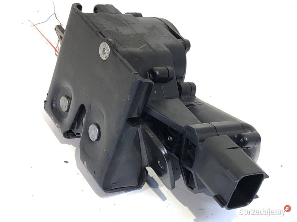 ZAMEK KLAPY TYŁ OPEL INSIGNIA A Kombi 13503467 osobowe podkarpackie sprzedam