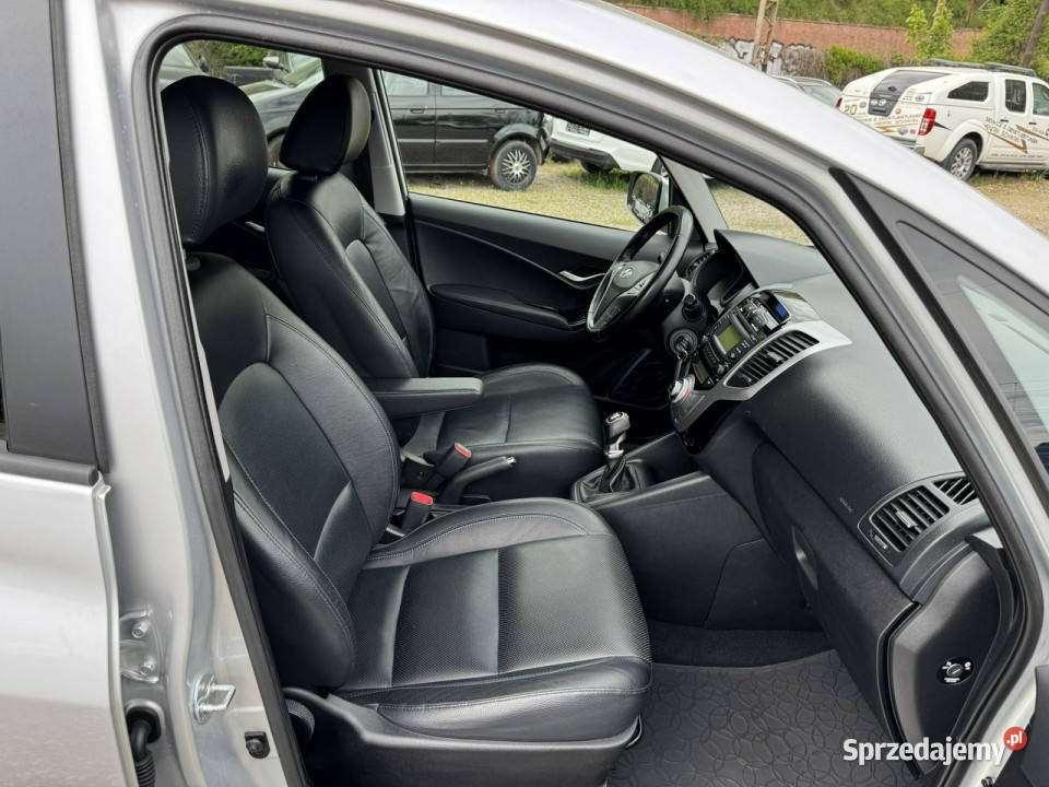 Hyundai ix20 14i90KlimatronikPDCSkórzana Szczecin sprzedam