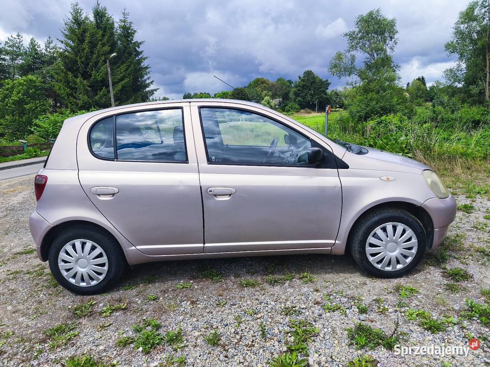 Toyota Yaris 13 B zdrowa do jazdy Kraśnik sprzedam