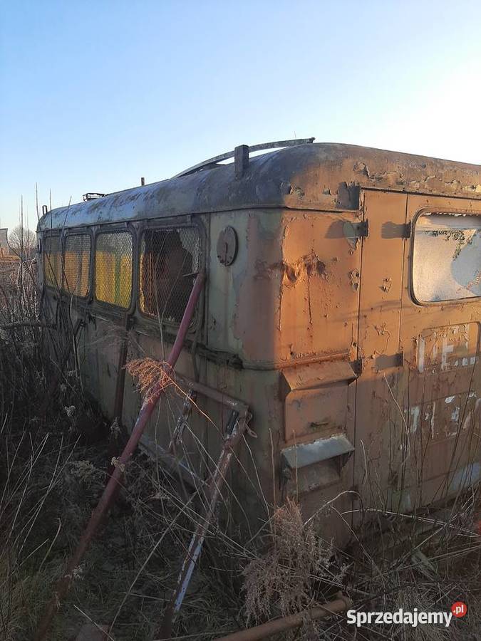 Barakzabudowa wojskowa pomieszczenie garaż Nadarzyn sprzedam