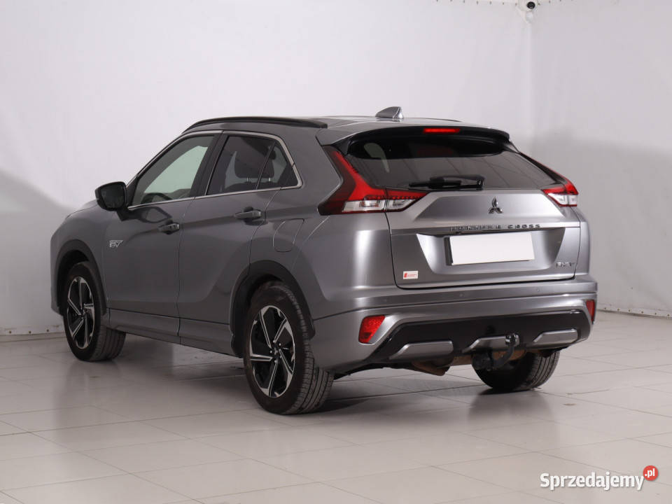 Mitsubishi Eclipse Cross PluginHybrid asystent pasa ruchu