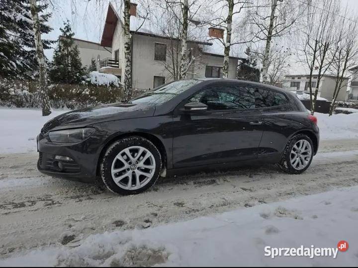 Piekny Volkswagen Scirocco 14 TSI 160 łódzkie Besiekiery
