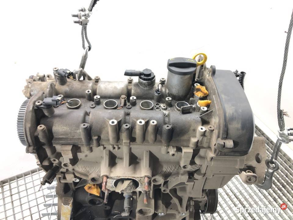 SILNIK SKODA 14 140 CHP OCTAVIA III