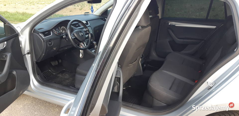 Skoda Octavia 16 TDI Ambition DSG Rok produkcji 2017