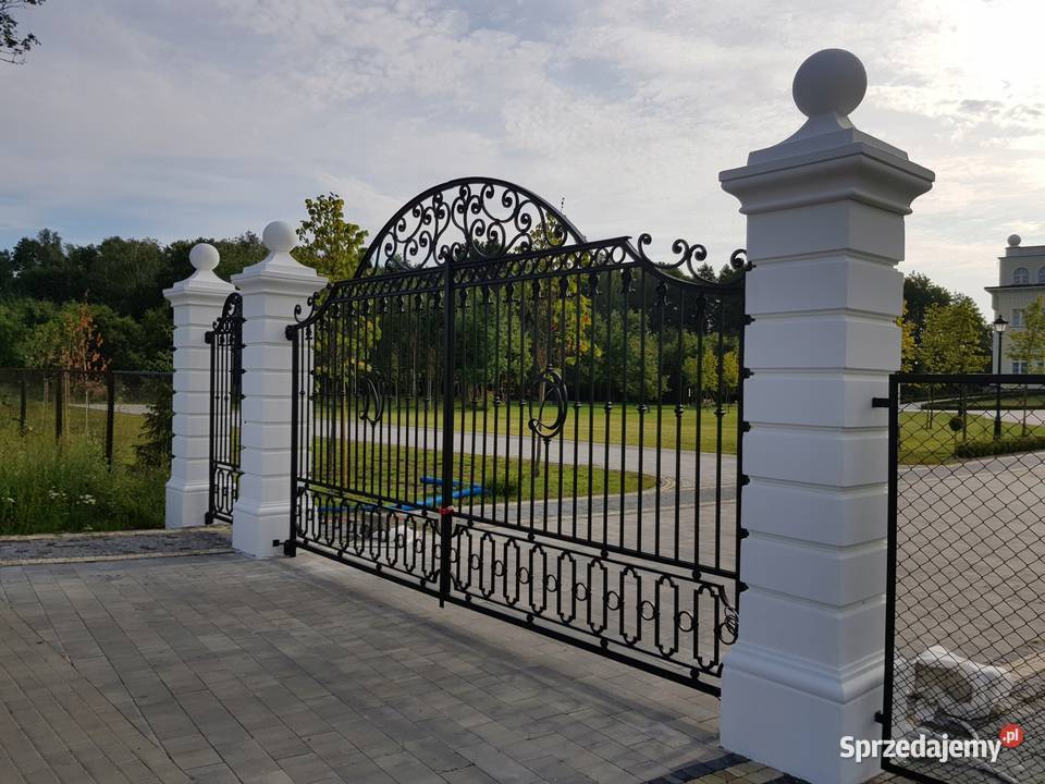 Słupy DworkoweOgrodzenia Betonowe Słup Słupki Rzeszów