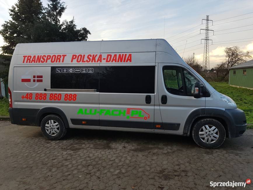 Transport osób i paczek z AluFach śląskie