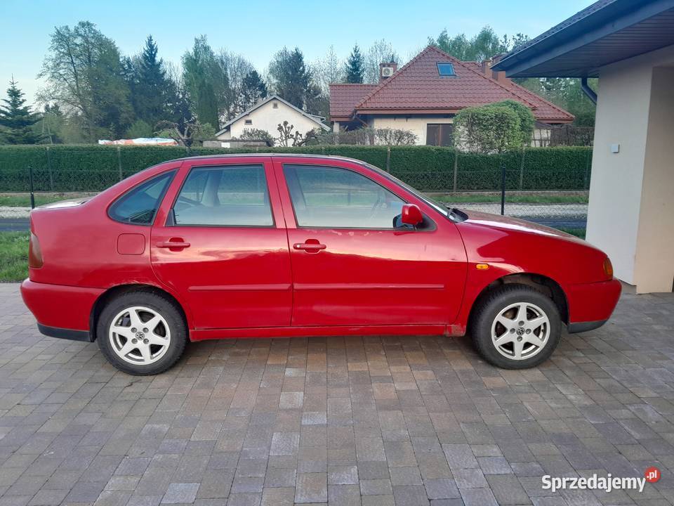 Volkswagen POLO Classic nieuszkodzony Świdnik