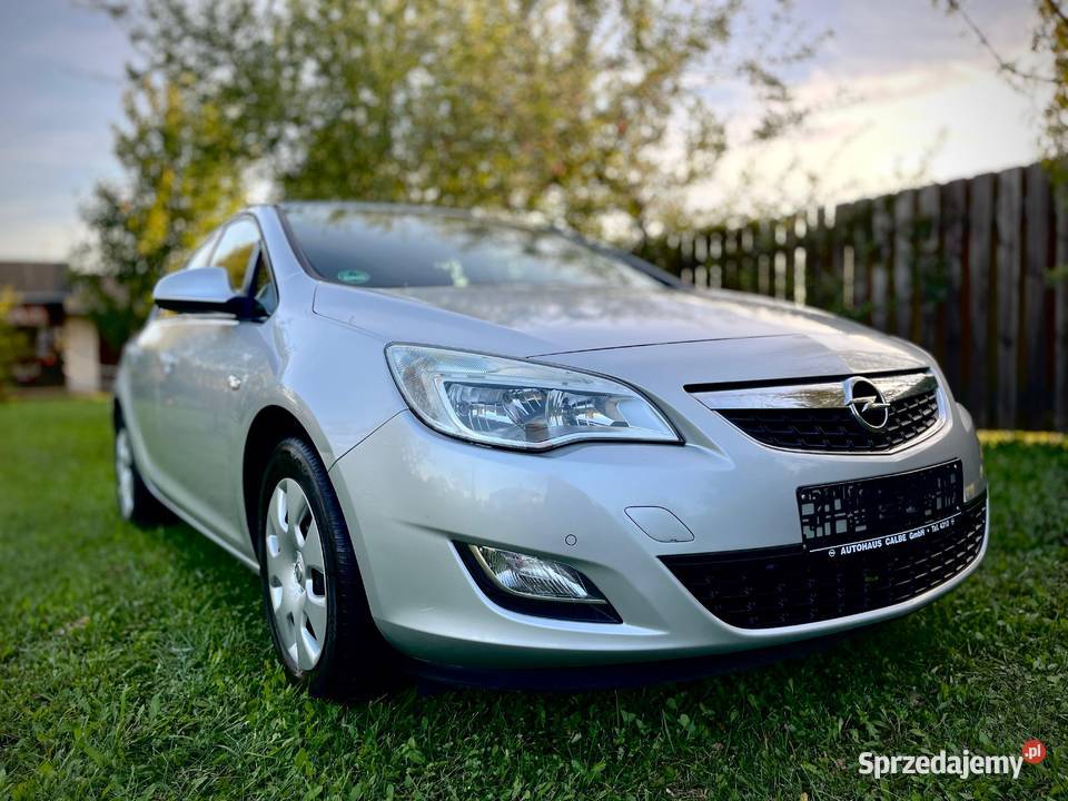 Opel Astra 16 benzyna super stan Żnin