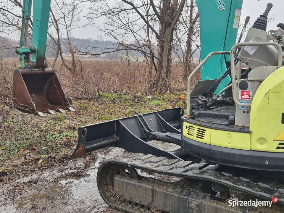 Koparka Yanmar B66a Małuszyn