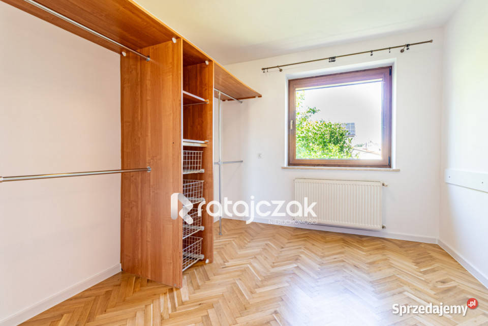 Dom wolnostojący Luzino 275m2 pustak sprzedam