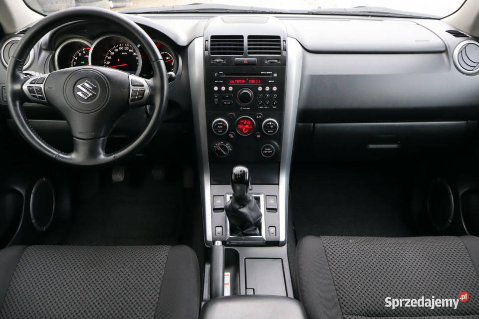 Suzuki Grand Vitara 24 VVT 131571km śląskie
