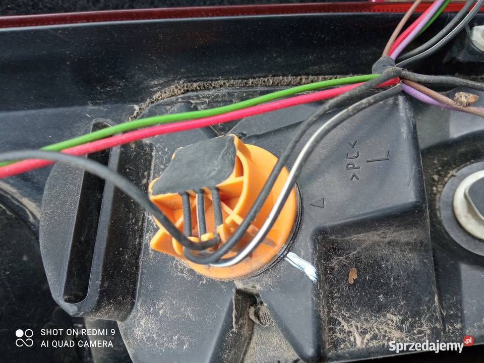 Lampy tylne Ford Fiesta MK 6 lift 2005 kompletne osobowe Oleszyce sprzedam