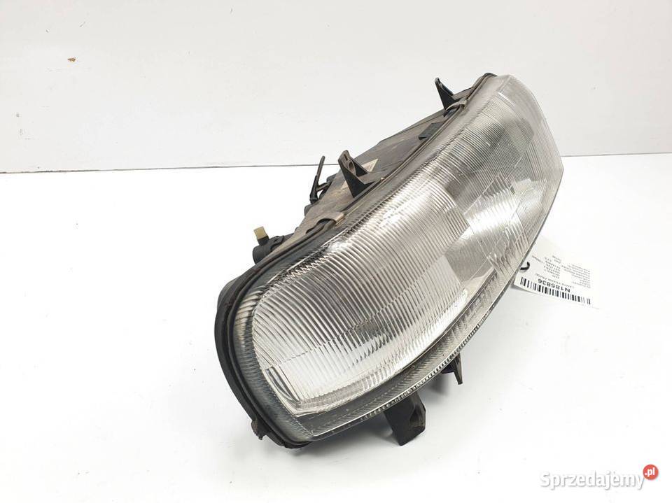 LAMPA PRAWA PRZÓD RENAULT MASTER II 7700352104 Pozostałe Lipno
