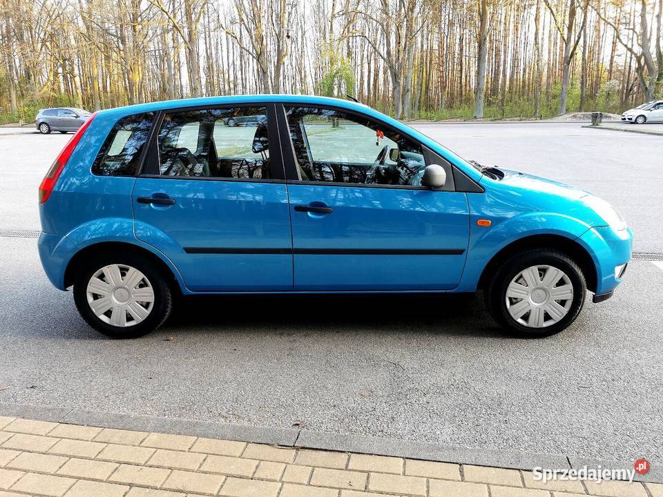 Ford Fiesta 14 16v 2005r Benzyna Klimatyzacja lakier metallic Fiesta Kampinos A