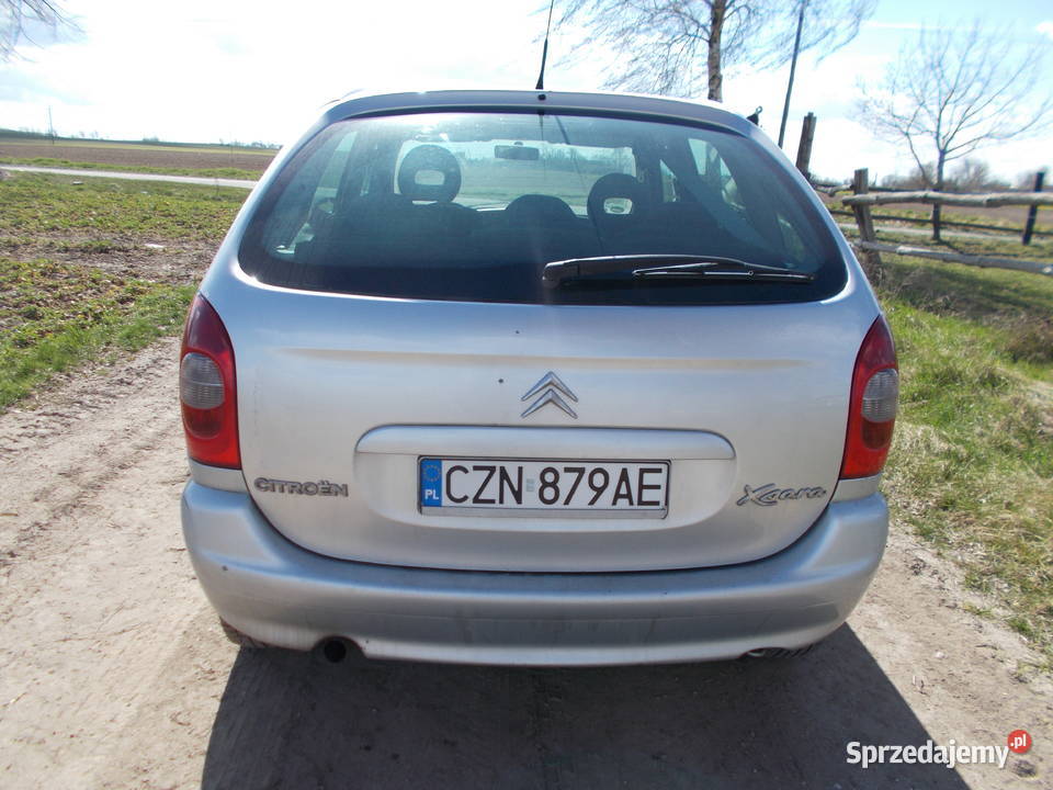 Citroen Xara Picasso 18 B 2003 r Rok produkcji 2003 Żnin