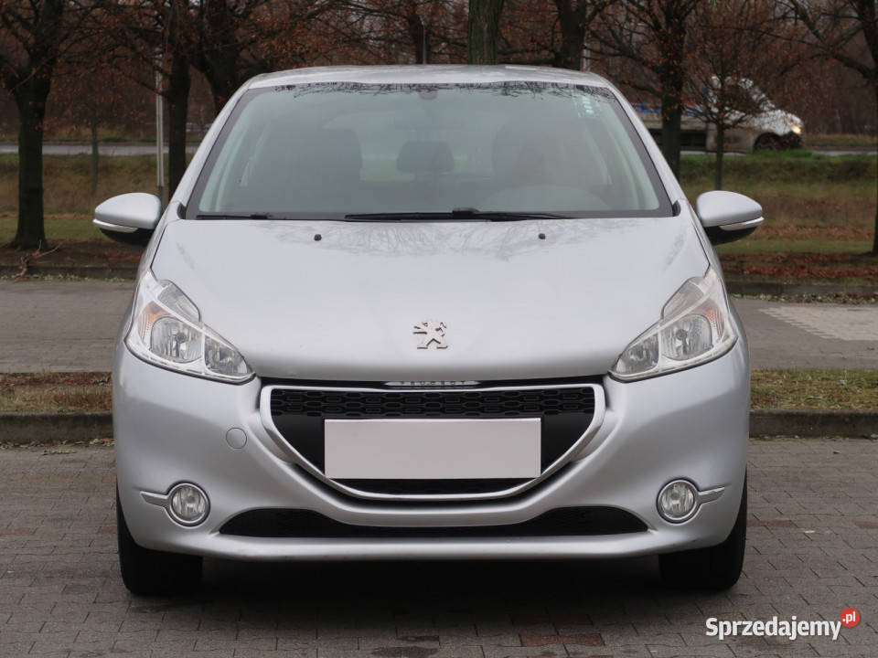 Peugeot 208 12 PureTech Bielany Wrocławskie