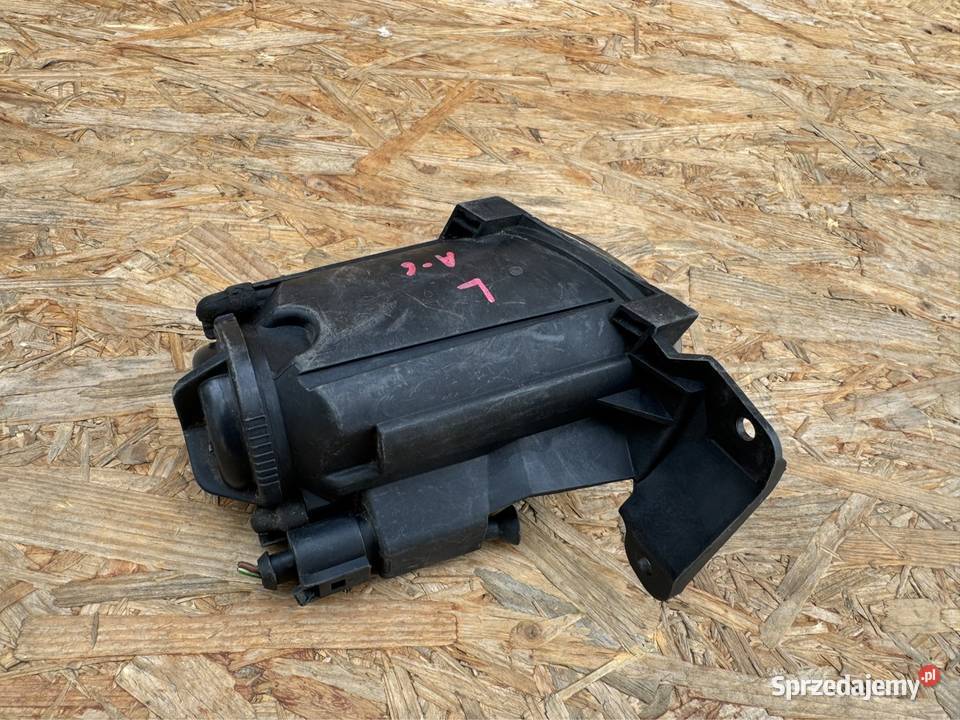 Halogen lewy lh Audi a6 c5 4B0 4B0941699A lewe Międzychód