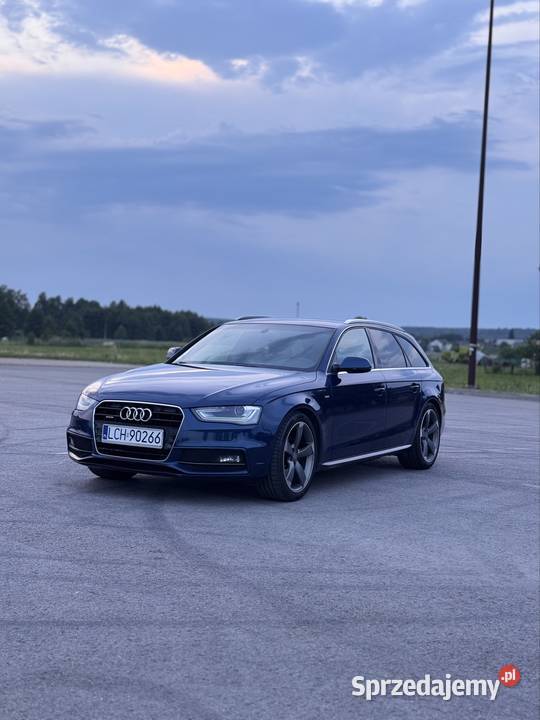 Audi A4 B8 20TDi Quattro niebieski