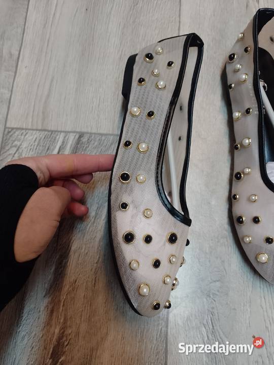 40 Bogato zdobione perłami baleriny wieczorowe Kraków