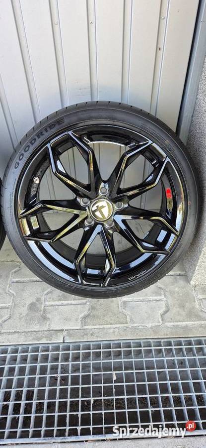 Koła Tomason TN22 R18 5x112 Audi Skoda VwOpony Jelcz-Laskowice