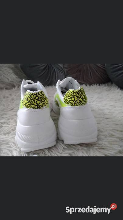 Buty sportowe na grubej podeszwie inna Kłobuck sprzedam