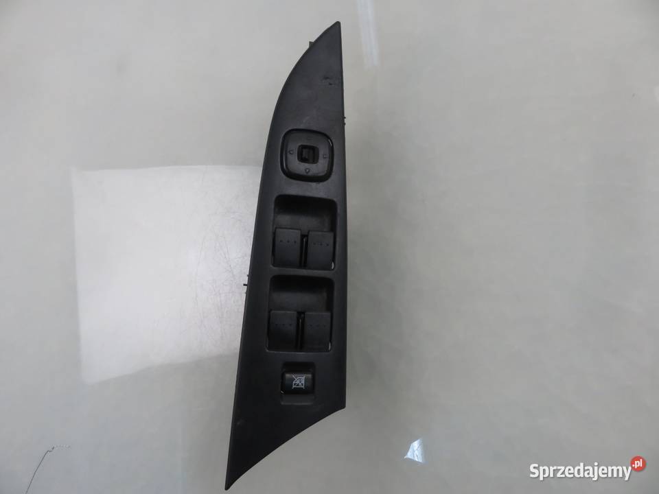 PANEL SZYB MAZDA 3 BK 03123000BP4L sprzedam