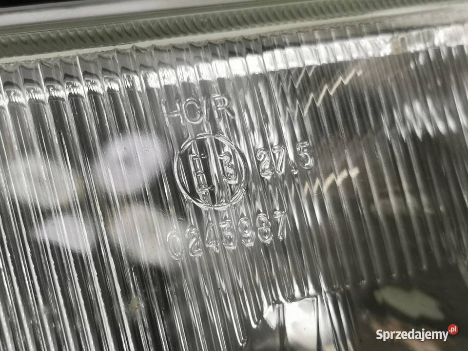 LAMPA PRAWY PRZÓD LANCIA DEDRA 19941999 MAGNETI