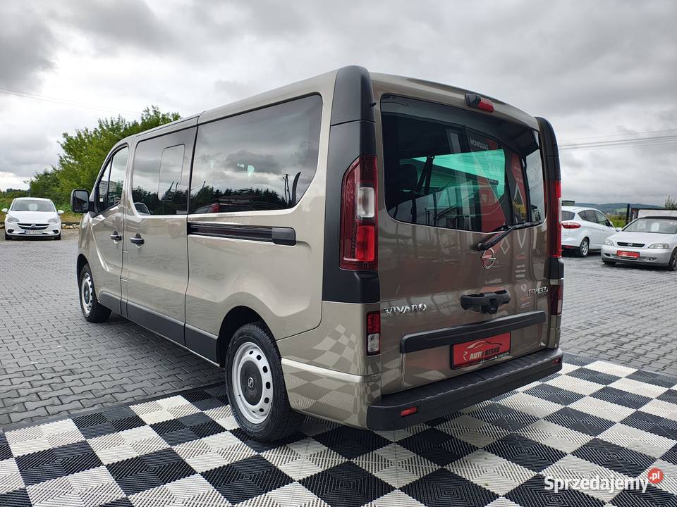 Opel Vivaro L2H1 WERSJA DŁUGA 2X drzwi przesuwne sprowadzony podkarpackie Zarszyn