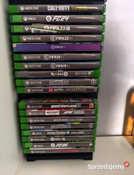 Konsola Xbox one 18 gier dwa pady Gniewkowo