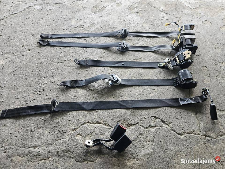 Pasy bezpieczeństwa Golf IV Rok produkcji 1998 Pasy bezpieczeństwa śląskie