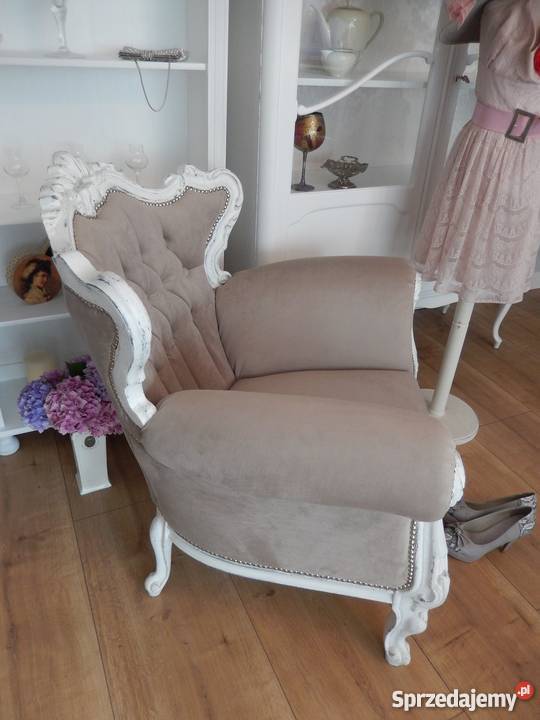 fotel uszak pikowany KAPITALNYM shabby chic biel Lubin
