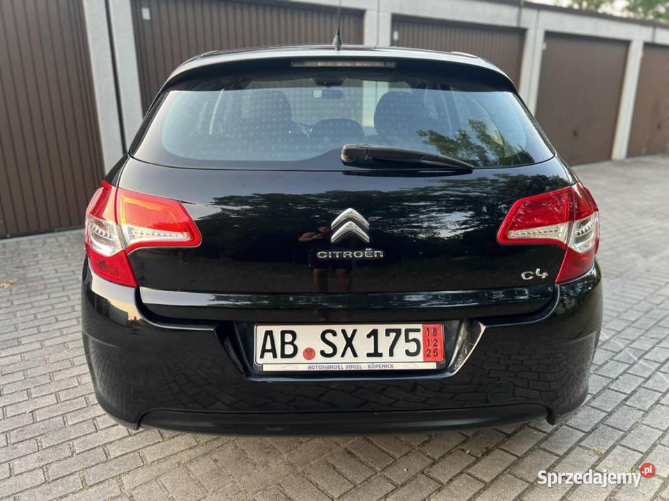Citroen C4 zadbany Nawigacja elektrochrom. lusterko wst. sprzedam