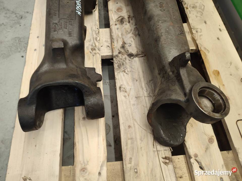 Obudowa mostu Massey Ferguson 5440 725010436 Wilkowo