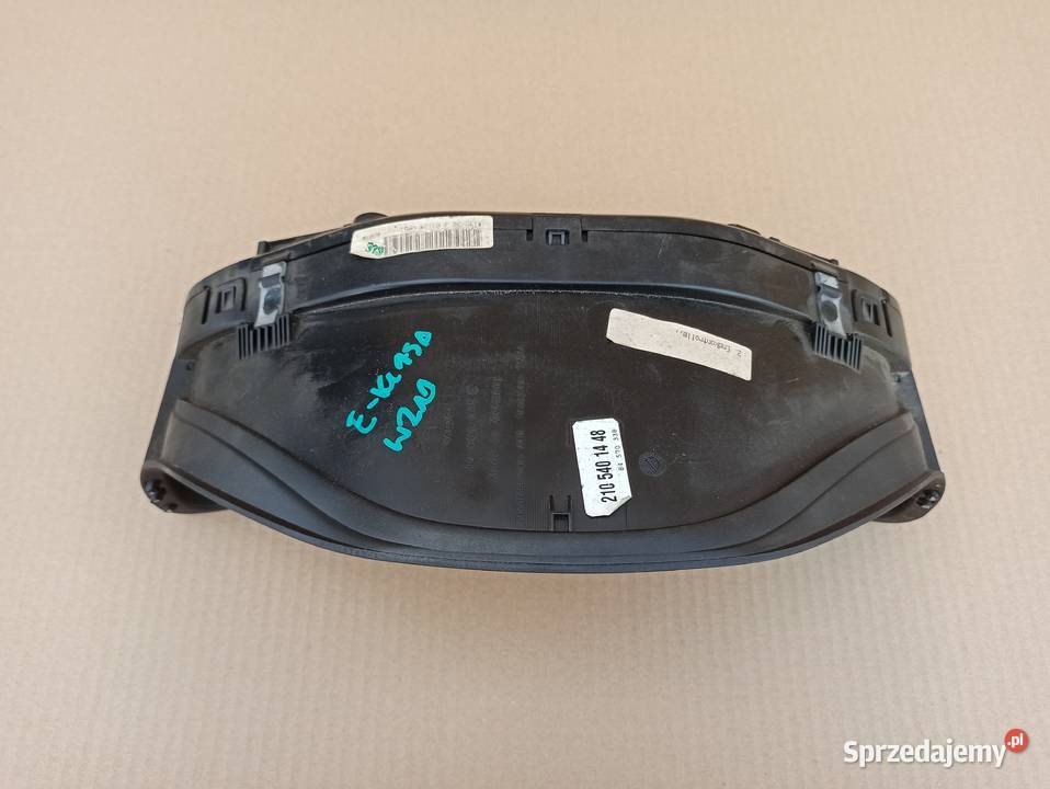 MERCEDES EKLASA W210 LICZNIK ZEGARY A2105401448 Trzciel