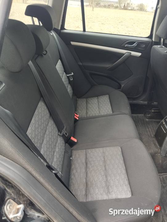 Skoda Octavia 2009 r Salon Drugi właściciel Szubin