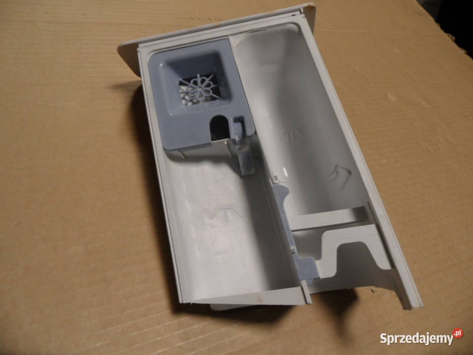 dozownik pralki ariston