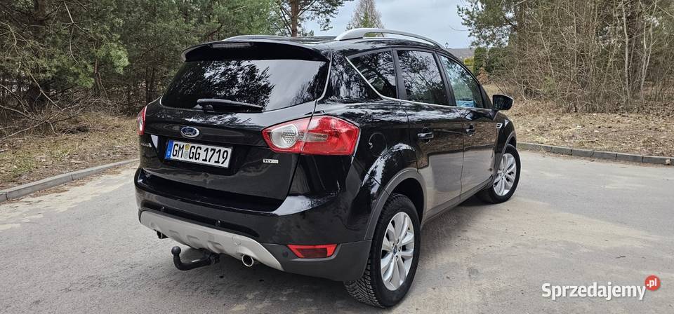 Świeżo sprowadzony Ford Kuga elektryczne lusterka Krasnobród