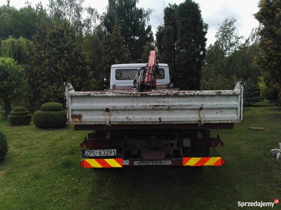 Mercedes 809 z hds i łyżką obrotową diesel Szczecin