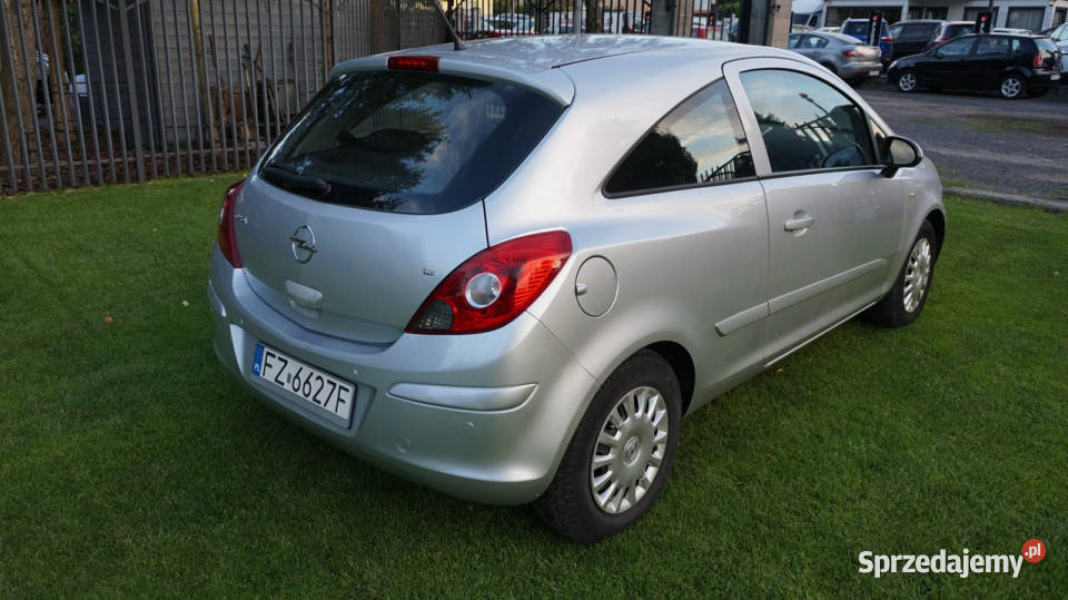 Opel Corsa zarejestrowany ubezpieczony Gwarancja lubuskie Zielona Góra